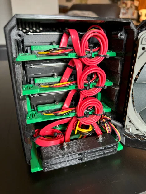 Rack Hot-Swappable 4 x 3.5" HDD kèm quạt 120mm - Image 6
