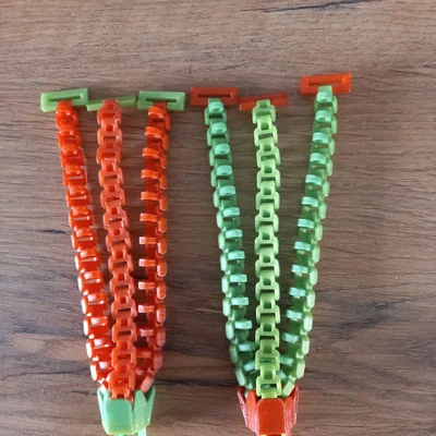 Triple Zipper Fidget: Đồ chơi khóa kéo 3 hàng độc đáo