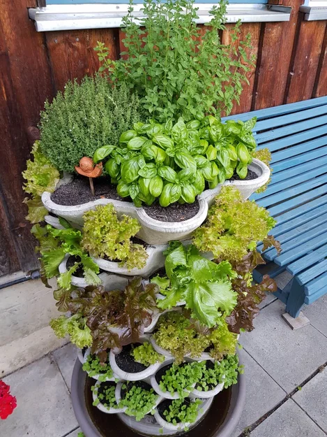 WuuYA Tree - Khuôn cho chậu trồng cây đứng (vertical planters) - Image 1