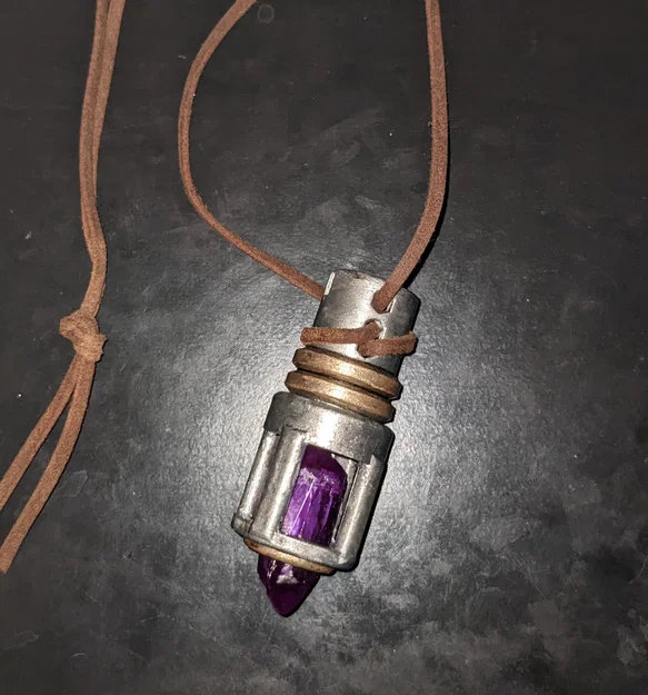 Mặt dây chuyền Kyber Crystal Jedi Crusader (có tùy chọn LED) - Image 1