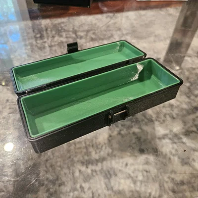 Hộp đựng kính chống va đập (Rugged Glasses Case)