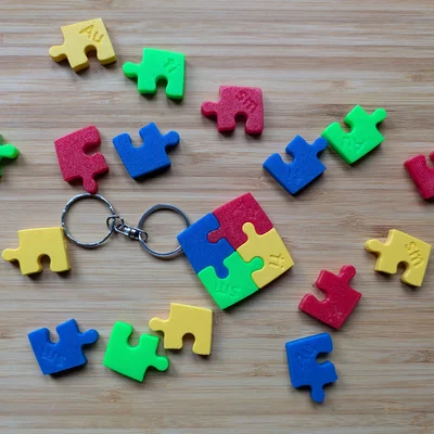 Móc khóa Autism Awareness (40mm x 40mm)