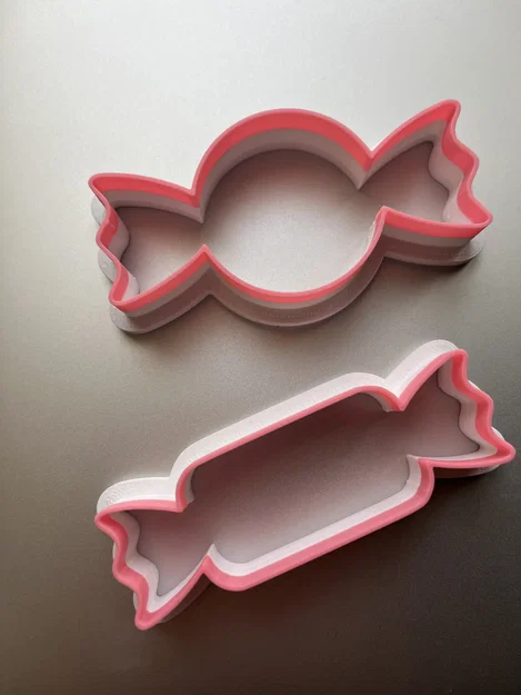 Khuôn cắt bánh quy hình viên kẹo xinh xắn (Candies Cookie Cutter) - Image 1