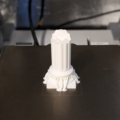 Đế trưng bày Rubik hình cột trụ 3D độc đáo cho Speedcube