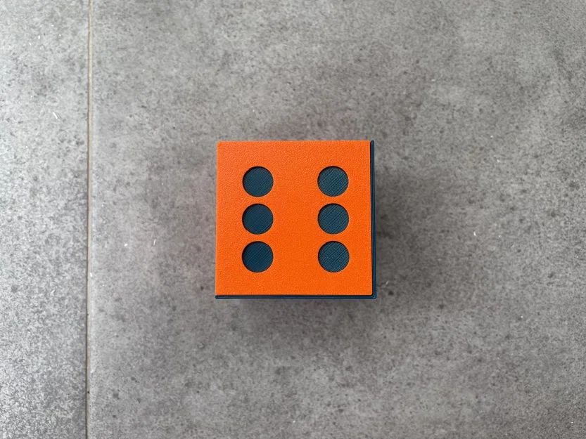 Xúc xắc lồng ghép (Interlocking Dice) - Single Extruder, Dual Color - Image 3