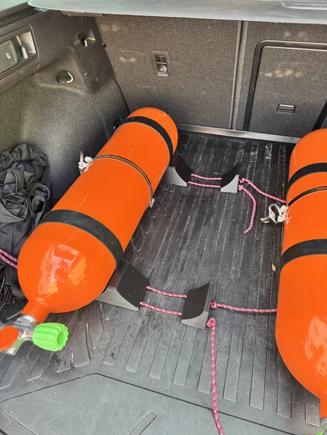 Bộ ổn định bình khí lặn (Parametric) - Image 1