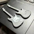 Mô hình đàn Fender Stratocaster mini dành cho Dummy 13 - Thumbnail 2
