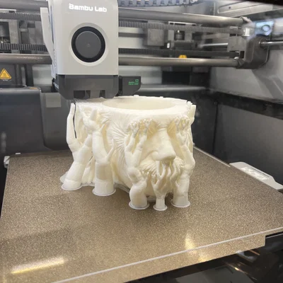 Chậu Trồng Cây Einstein (Einstein Planter)