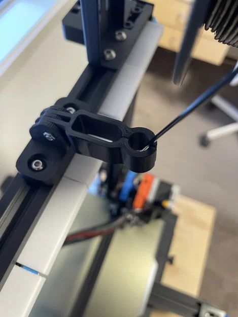 Ender 3 V2 Filament Guide (Gá dẫn filament) - Image 1
