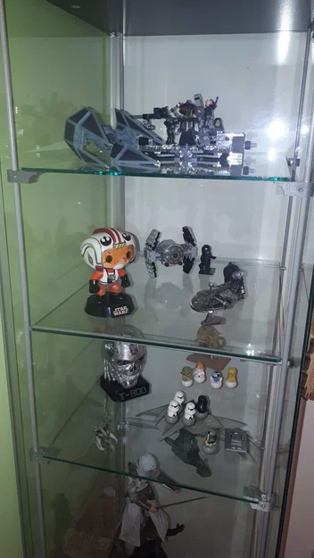 Kẹp gắn thêm kệ cho tủ kính Ikea Detolf - Image 1