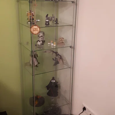Kẹp gắn thêm kệ cho tủ kính Ikea Detolf