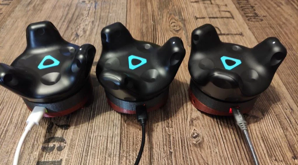 Đế mở rộng pin Vive Tracker EVERLAST - Image 1