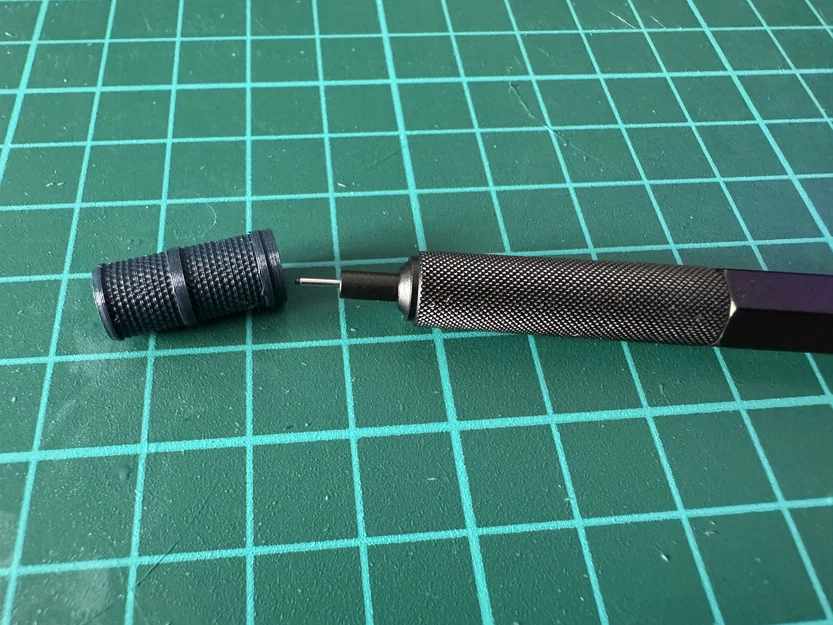 Nắp bảo vệ ngòi dài cho bút chì kỹ thuật Rotring 600 - Image 1