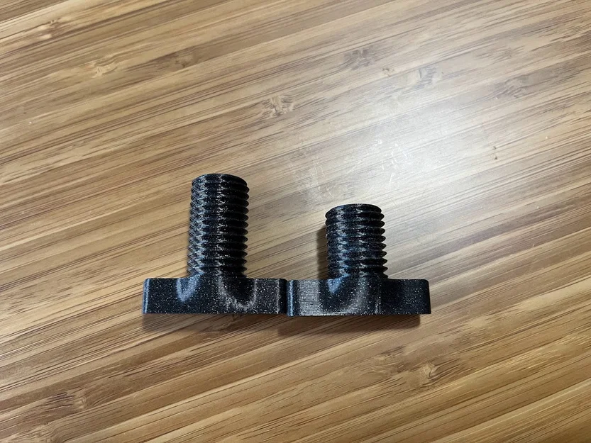 Kẹp sạc MagSafe - Ốc dài hơn (Longer Screw) - Image 1