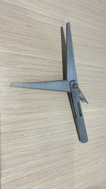 Dụng cụ xác định tâm lỗ khoan (Drill Press Center Finder) in 3D - Image 6