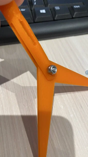 Dụng cụ xác định tâm lỗ khoan (Drill Press Center Finder) in 3D - Image 8