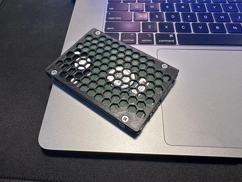 Nắp bảo vệ ổ cứng HDD 2.5 inch thiết kế tổ ong in 3D - Image 3