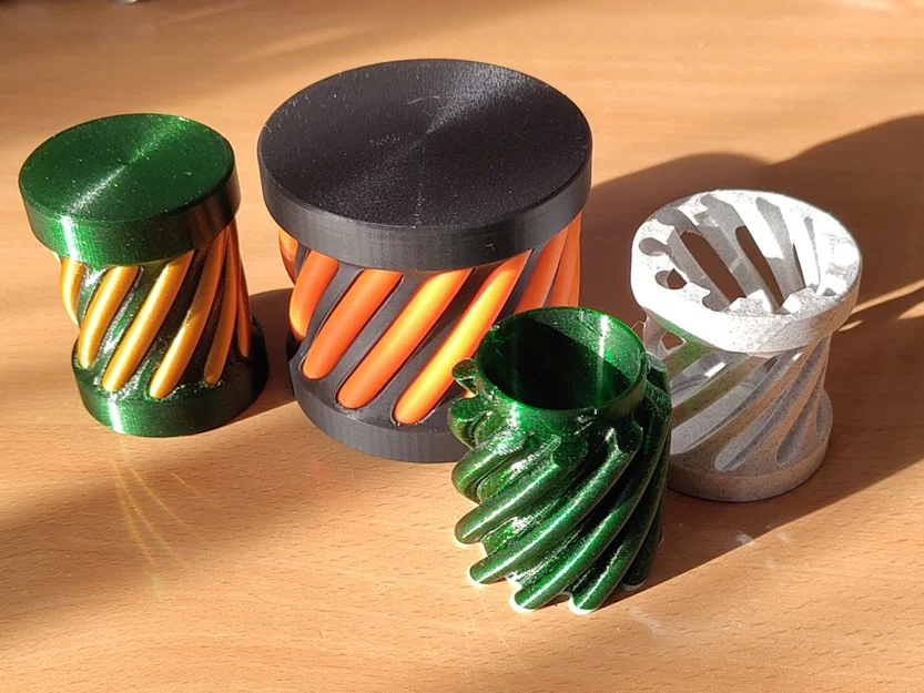 Hộp xoay mở với khóa click “khó đoán” (Twist container click lock) - Image 2