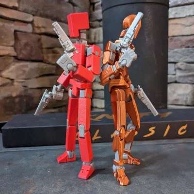 Revolver và holster của dòng 13s