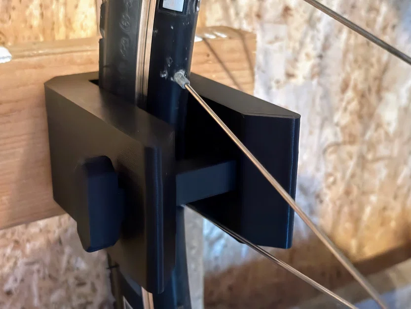 Giá treo xe đạp tường Maglock (parametric) - Image 1