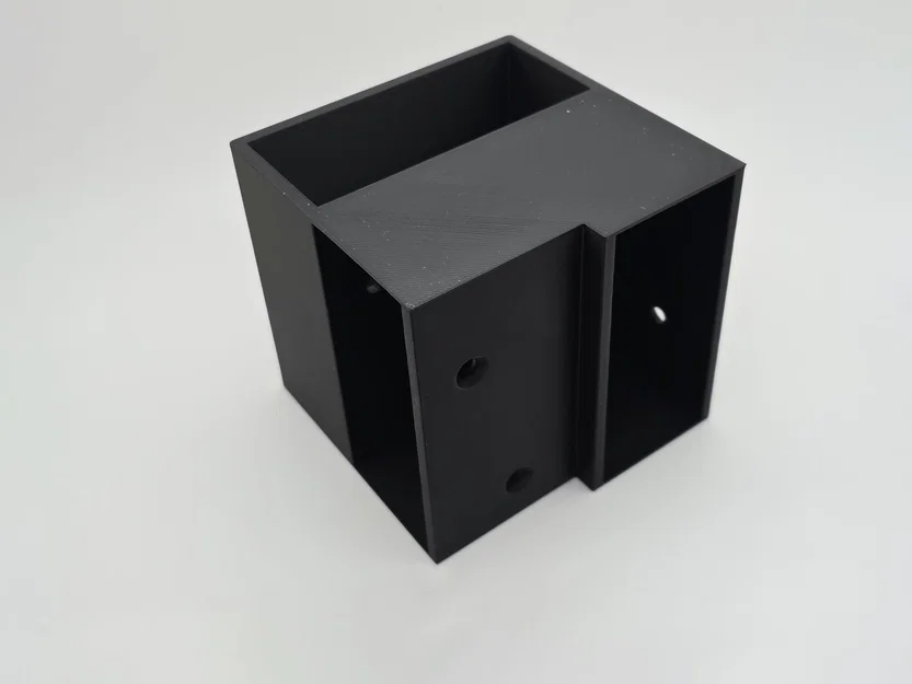 Cữ góc Workbench cho gỗ 2x4 (2x4 Workbench Corner Brace) - Image 1