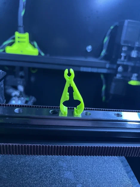Kẹp ống Bowden kiểu Prusa XL cho RR V-Core 4 - Image 1
