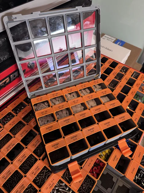 Hộp Modern Gridfinity Case 5x4 5U (remix) - Image 1