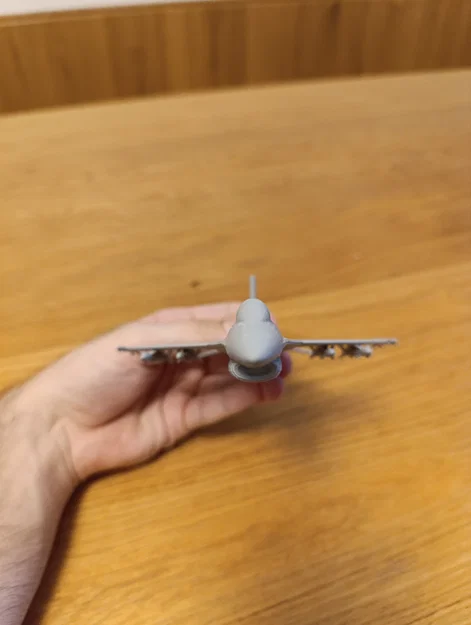 Mô hình máy bay chiến đấu F-16 với dàn tên lửa siêu chi tiết - Image 3