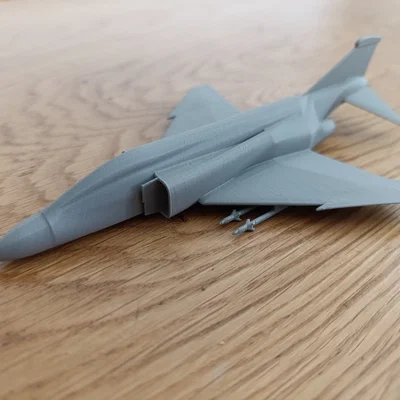 Mô hình máy bay tiêm kích F-4 Phantom in 3D siêu chi tiết