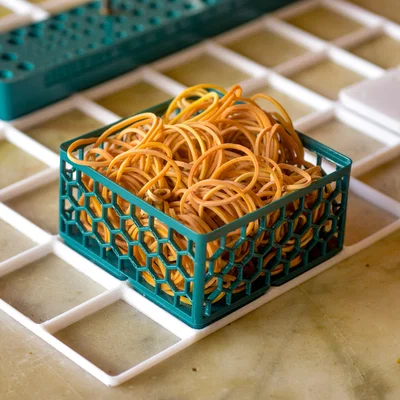 Khay lưới tổ ong 2x2 5U Gridfinity - Giải pháp sắp xếp bàn làm việc