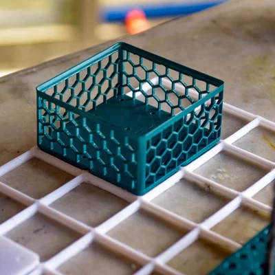 Khay lưới tổ ong 2x2 5U Gridfinity - Giải pháp sắp xếp bàn làm việc