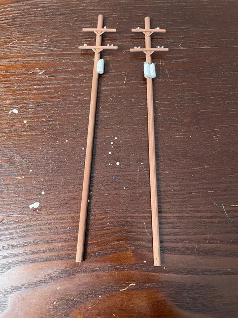 Cột điện/Cột viễn thông tỉ lệ HO (HO Scale Utility/Telephone Pole) - Image 1