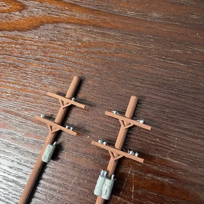 Cột điện/Cột viễn thông tỉ lệ HO (HO Scale Utility/Telephone Pole)