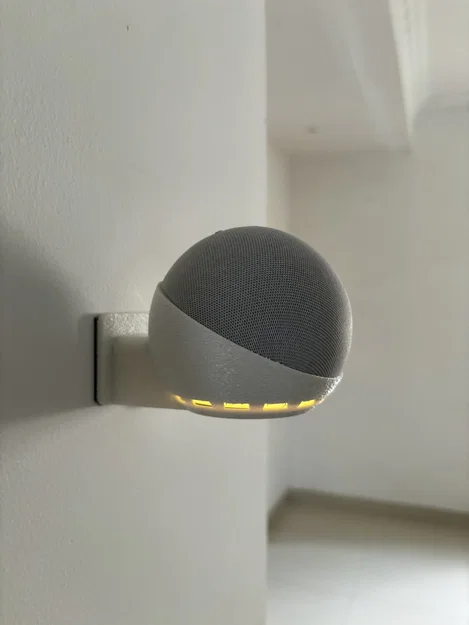 Giá treo tường cho Alexa Eco Dot - Image 1