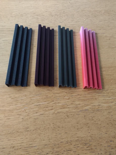 Rummikub houder, Rummikub holder. - Giá đỡ Rummikub - Image 6