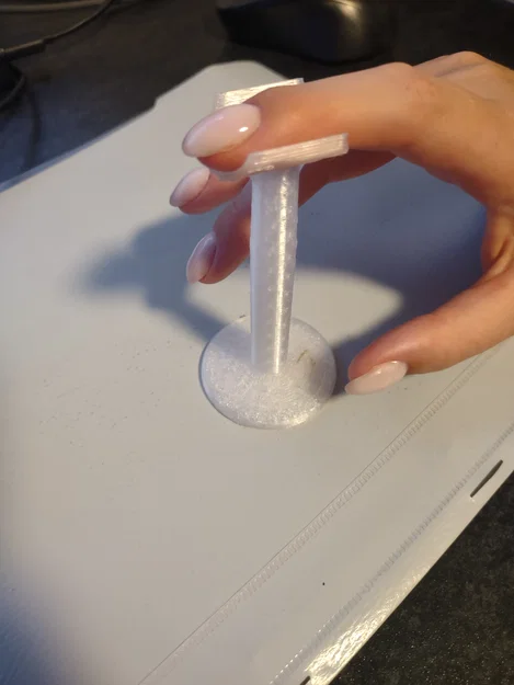 Giá đỡ móng tay (Finger Nail Holder) - Image 1