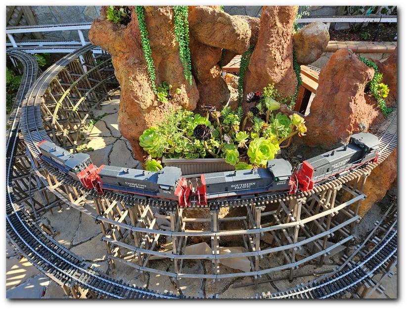 Đầu máy OpenRailway EMD SW 1500 G Scale motorized 1:29 cấu hình SP - Image 3