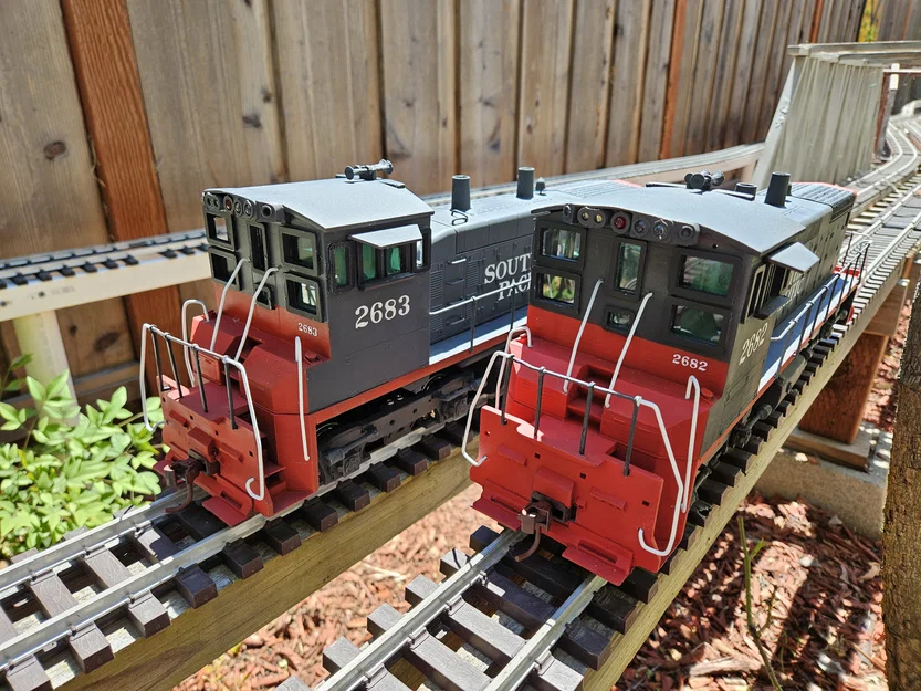 Đầu máy OpenRailway EMD SW 1500 G Scale motorized 1:29 cấu hình SP - Image 6