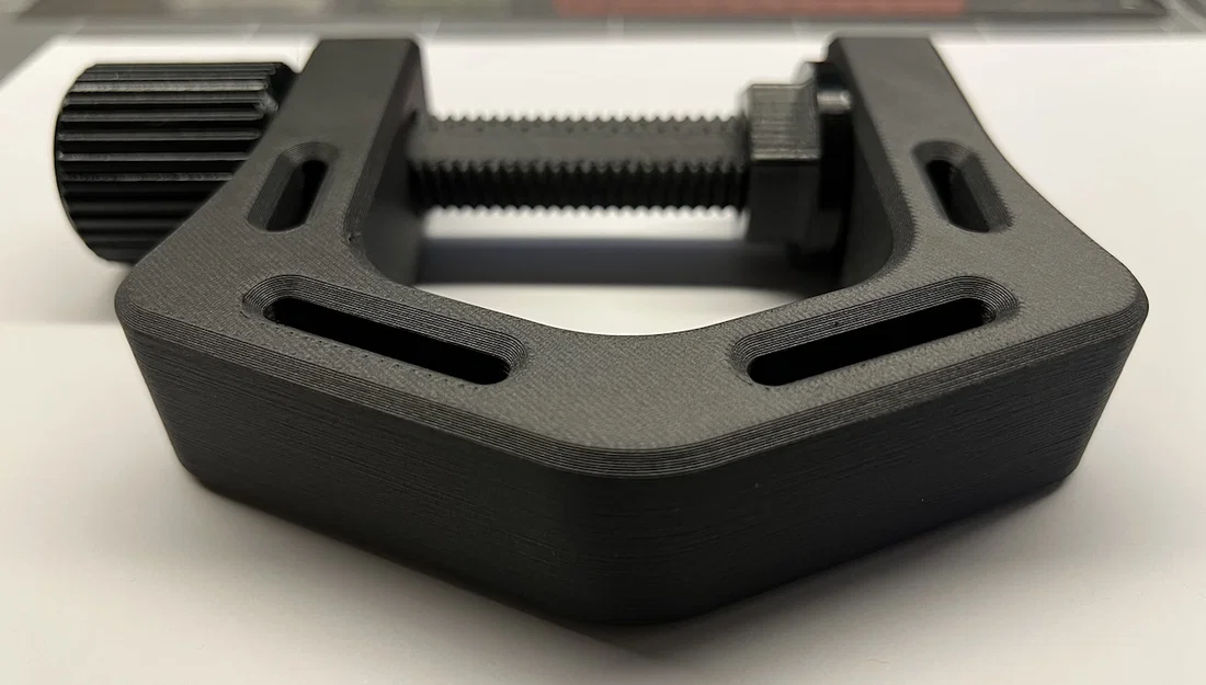Clamp (Kẹp/C-Clamp) In 3D - Image 7