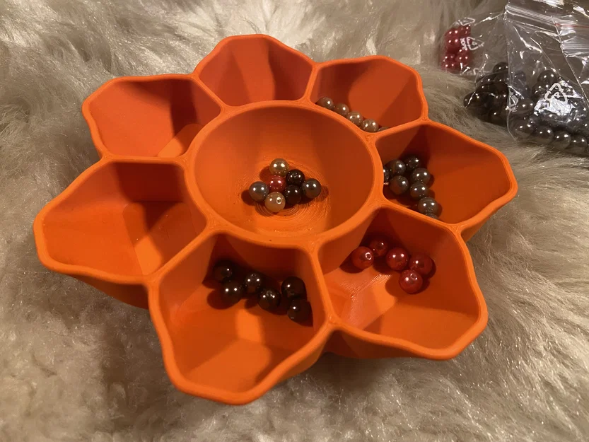 Khay phân loại 7 phễu (Seven-Funnel Sorting Tray) - Image 1