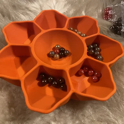 Khay phân loại 7 phễu (Seven-Funnel Sorting Tray)