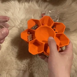 Khay phân loại 7 phễu (Seven-Funnel Sorting Tray)