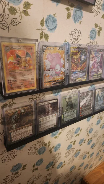 Kệ treo tường trưng bày thẻ bài Pokémon, MTG (Wall Mounted Card Display) - Image 1