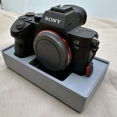 Khay Gridfinity 2x4 đựng body Sony A7 III (holder bin)