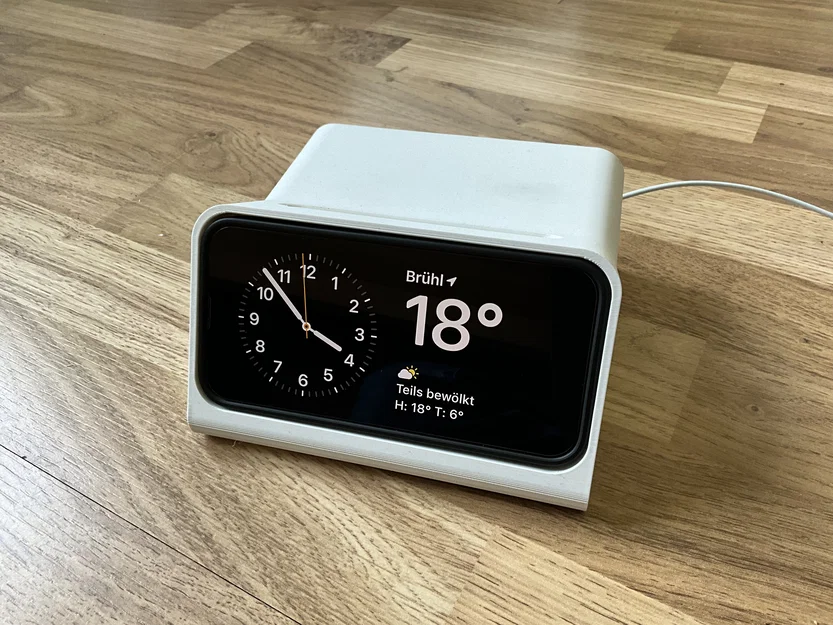 Dock iPhone 13 + Ốp: Standby Mode kiêm đồng hồ báo thức - Image 1