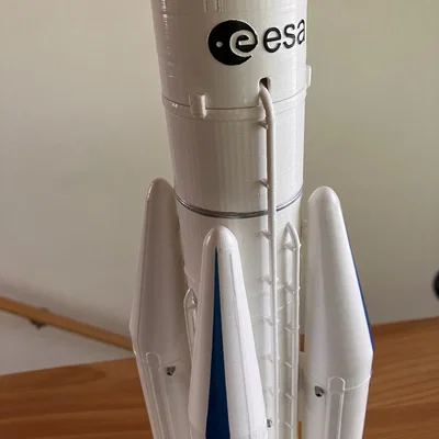 Mô hình Ariane 6 launcher chi tiết cao (High detailed) - tỉ lệ 1/100