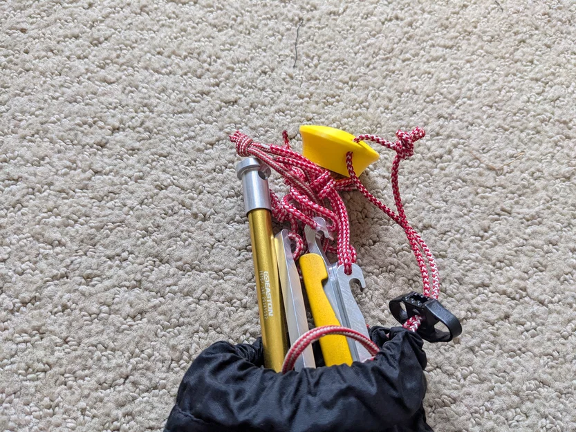 Dụng cụ đẩy cọc lều có lỗ xỏ dây (Tent Stake Pusher with Lanyard Hole) - Image 2