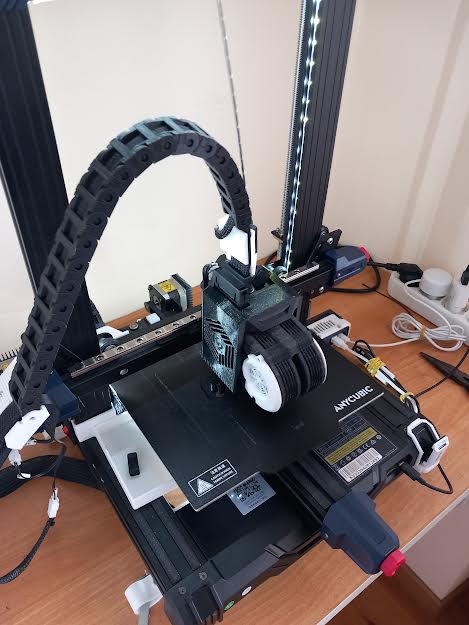 Linear rail x Anycubic Kobra 2 Neo – ngàm gắn hotend vào linear guide - Image 1