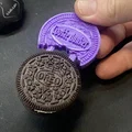 Dụng cụ nhúng bánh Cookie Dunker 3D tiện lợi cho tín đồ Oreo - Thumbnail 2