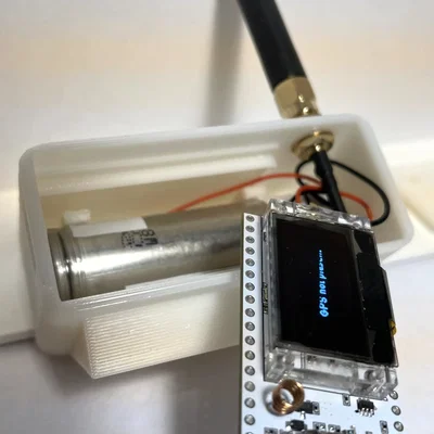 Vỏ hộp 3D bảo vệ Heltec LoRa V3 kèm ngăn pin 18650 siêu gọn